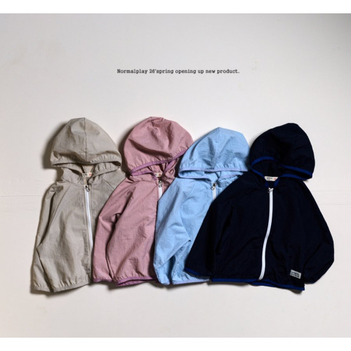 노멀플레이-기획휘뚜루바람막이