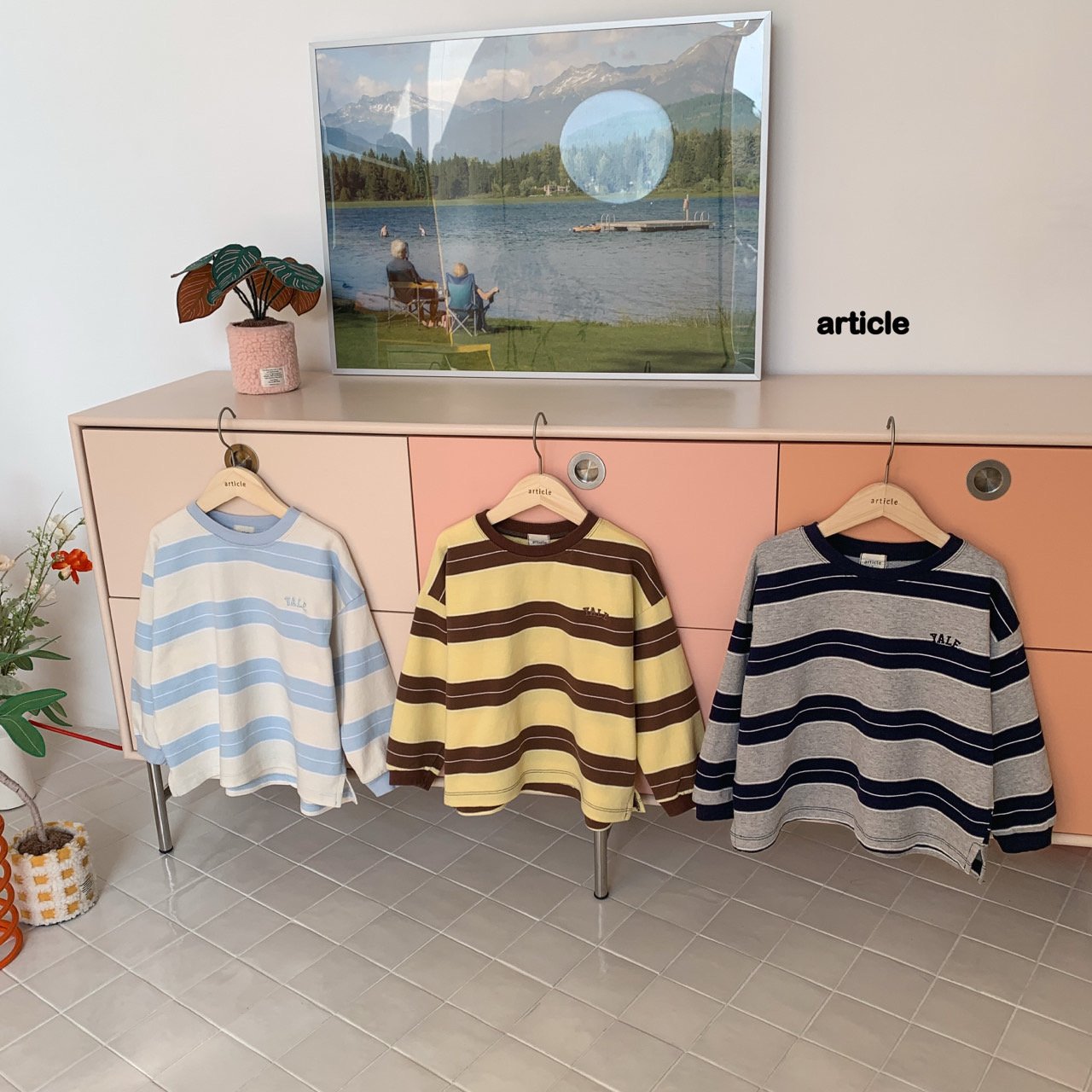 아티클-예일자수맨투맨