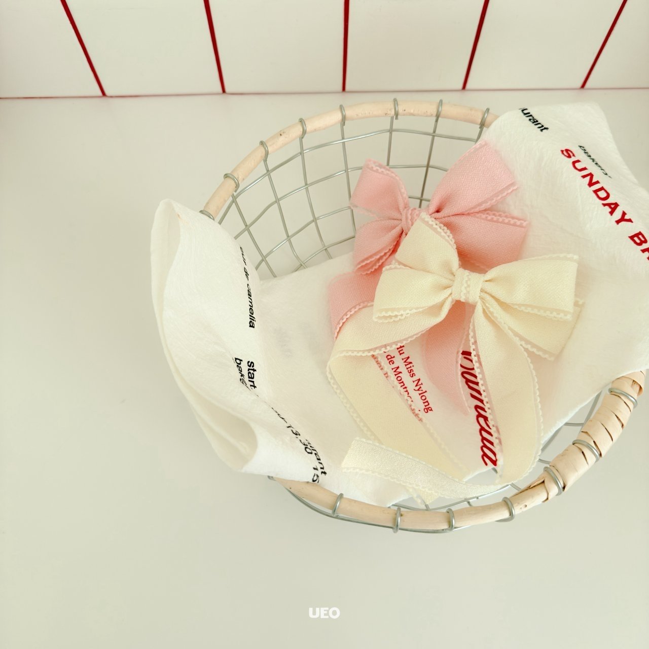 우에오-공주리본핀