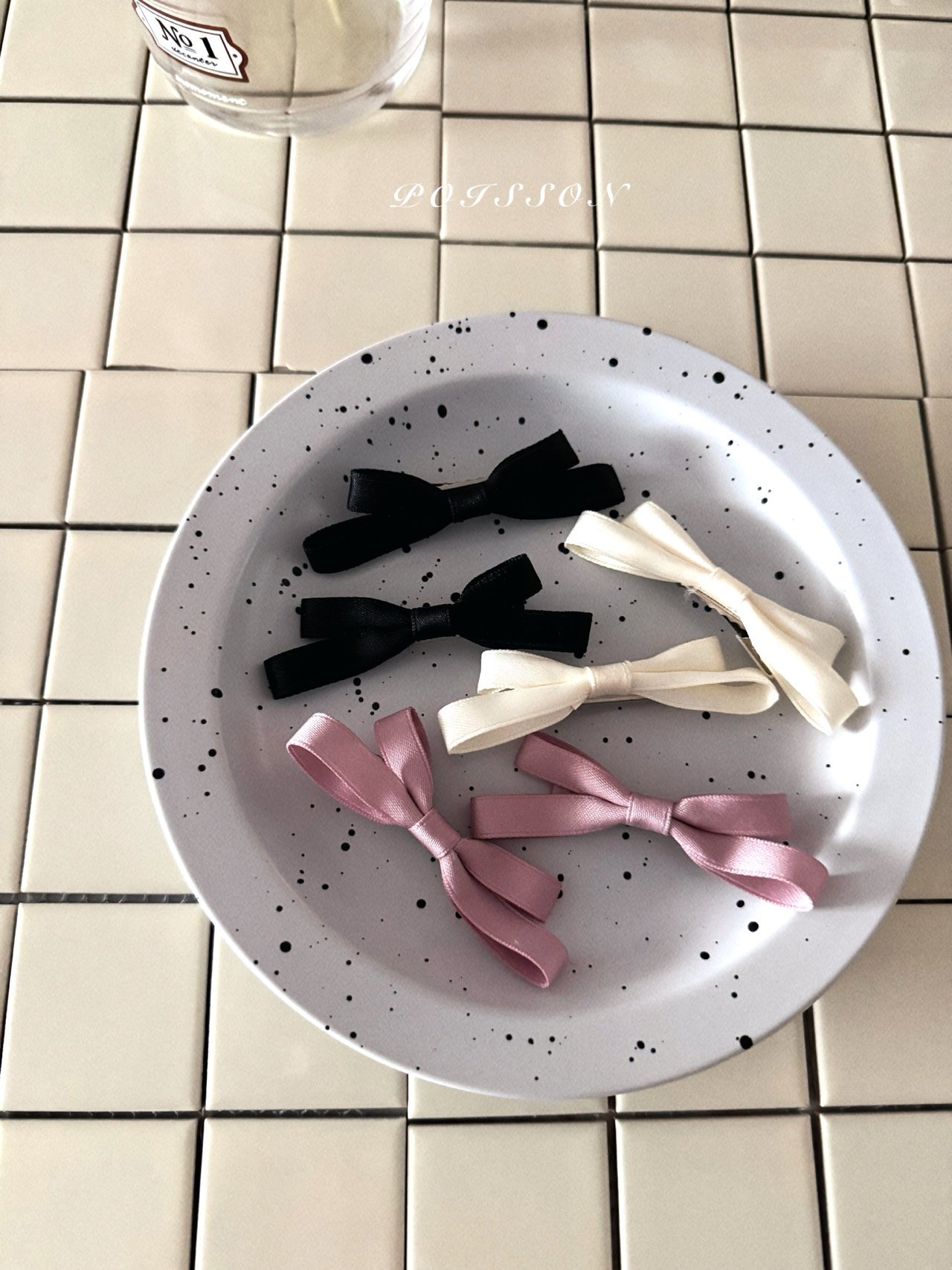 푸아송-마들렌리본집게핀