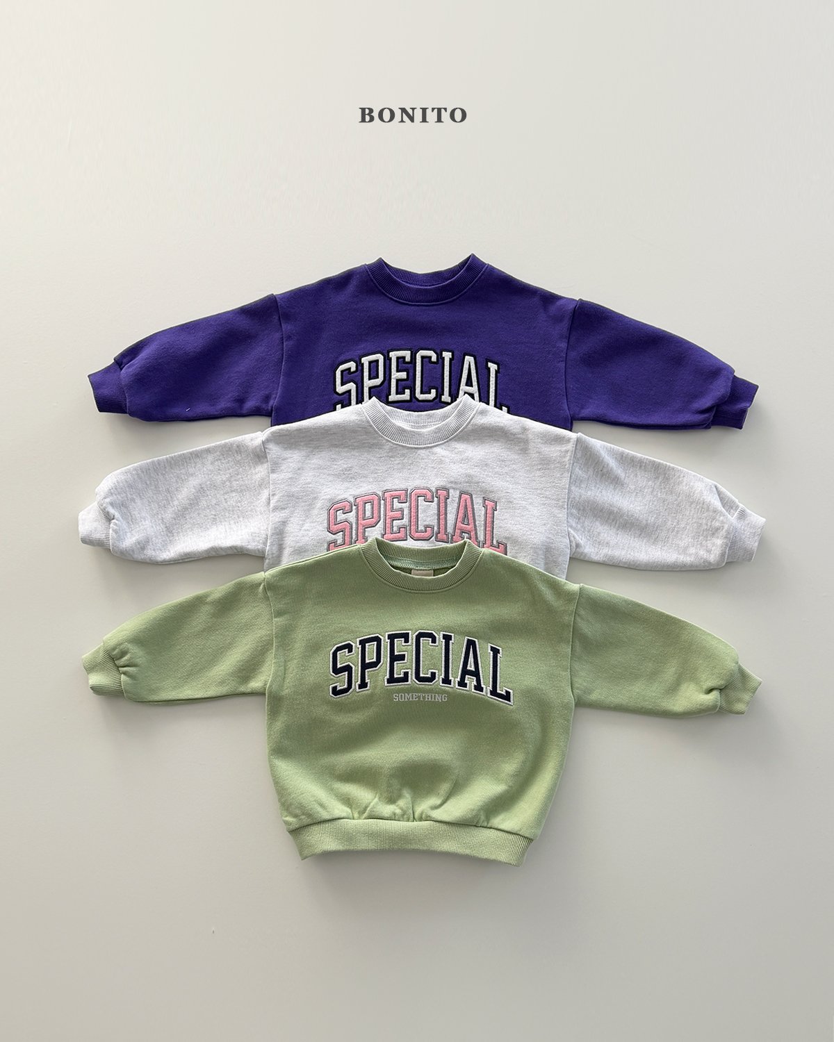 보니토-스페셜맨투맨