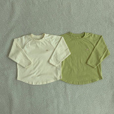 모메-선데이싱글티