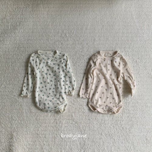 브로디제인-스위티바디슈트