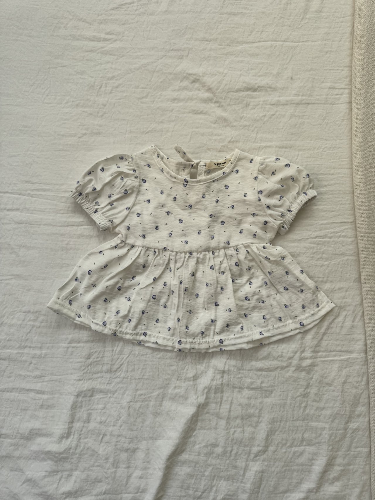 [여름]르쁘띠모-플라워퍼프블라우스